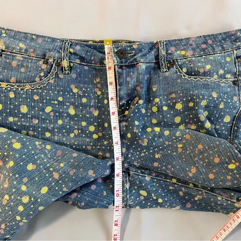 Levis Paint Splatter‎ Bermuda Shorts Indigo Traveler Size 13